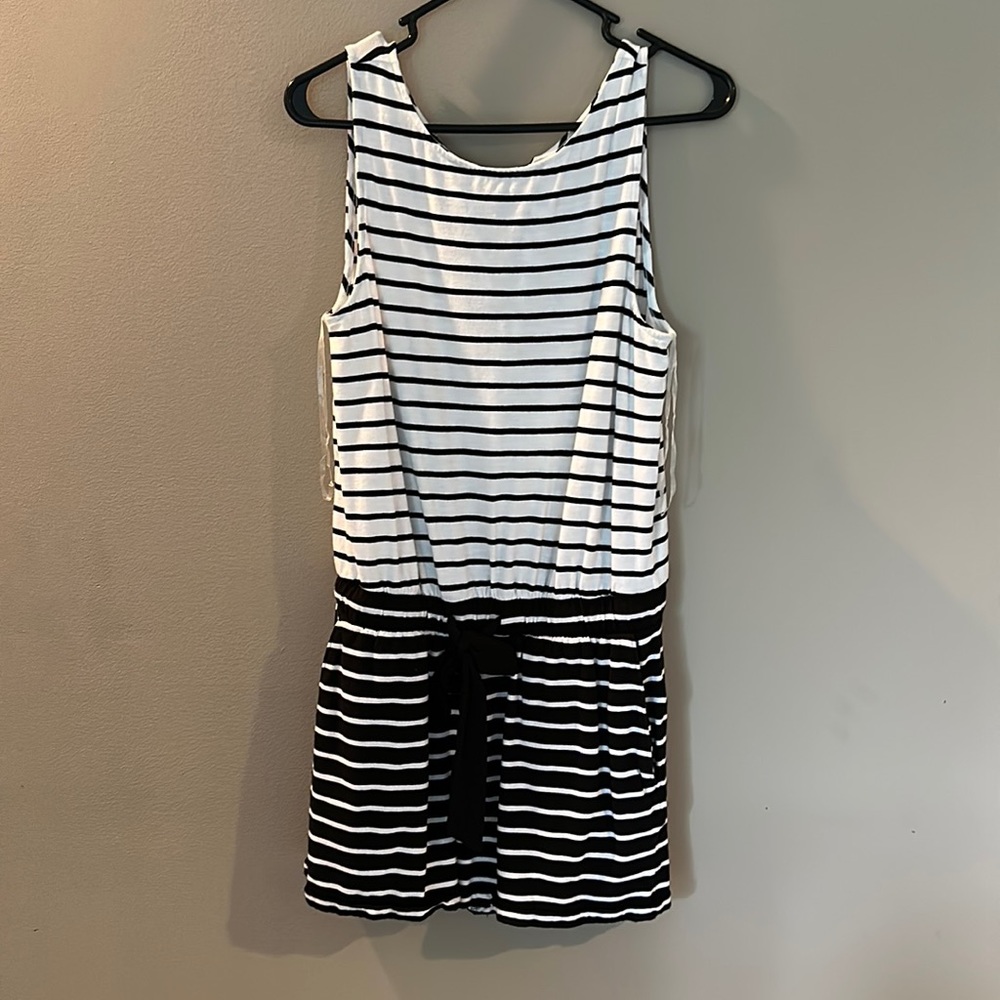 Vineyard Vines Mixed Stripe Romper size S